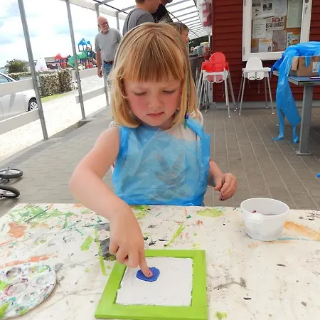 Humlum Camping & Cottages Campingplads